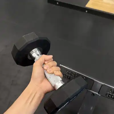 赵静